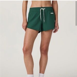 Vuori Clementine 2.5” Light Green Women's Athletic Shorts